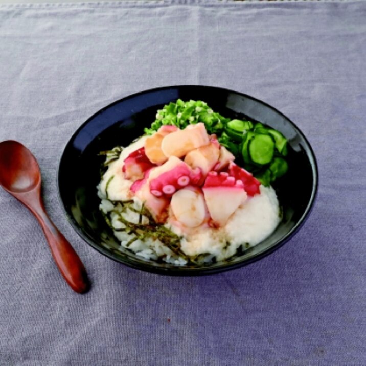 たことおくらのさっぱり丼